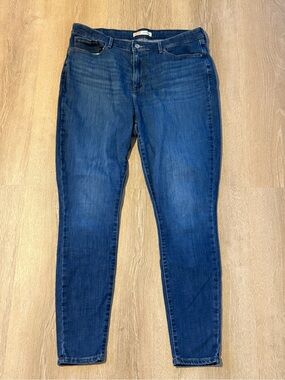 Signature Levi Strauss High Waist Skinny Jeans Size 18 M – Excellent Condition